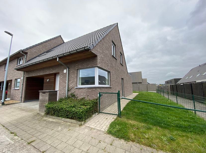 Maison à louer
                    à 8530 Harelbeke
