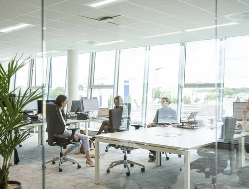                                         Bureaux à louer à Gent, € 4.150
