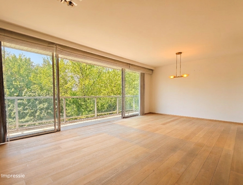                                         Appartement à vendre à Berchem, € 395.000
