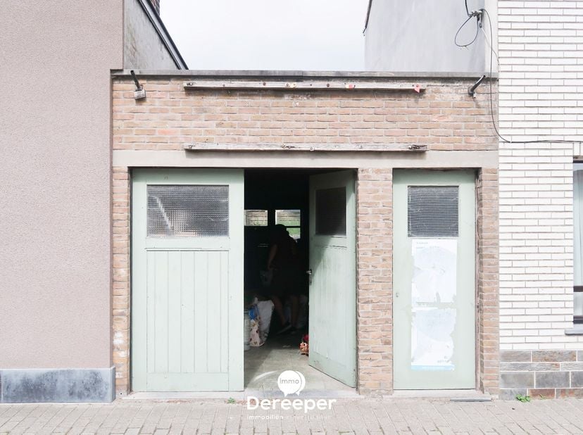 Garage te koop in Nieuwe Steenweg 88,
                    8420 Klemskerke