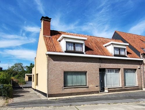                                         Maison unifamiliale à vendre à Deinze, € 298.000
