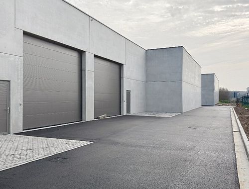                                         Entrepôt à vendre à Aartrijke, € 374.755
