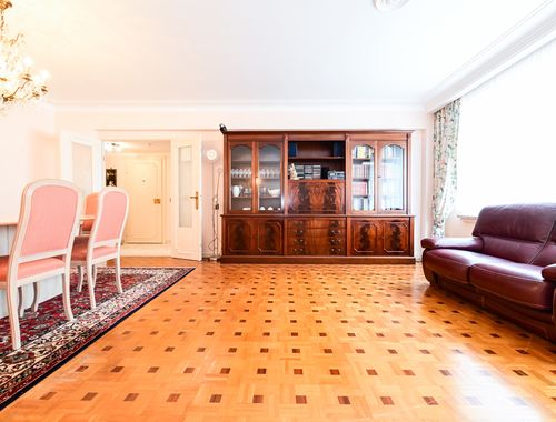                                         Appartement à vendre à Molenbeek-Saint-Jean, € 299.000
