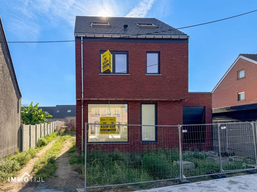 Maison à vendre à Rijkhofstraat 10,
                    9420 Ottergem