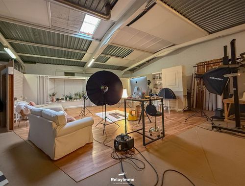                                         Place de stationnement à louer à Tournai, € 900
