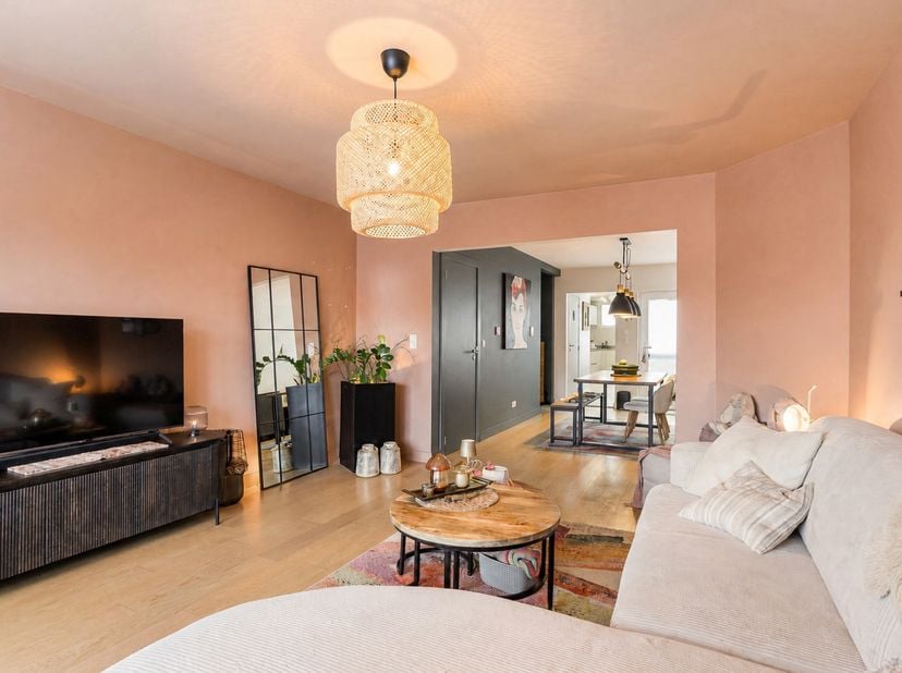 Appartement te koop in Gasmeterstraat 21 bus 4,
                    9100 Sint-Niklaas