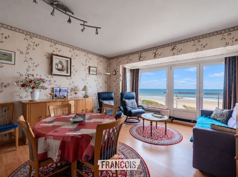 Appartement te koop in Zeedijk 112-113 bus 5B,
                    8430 Middelkerke