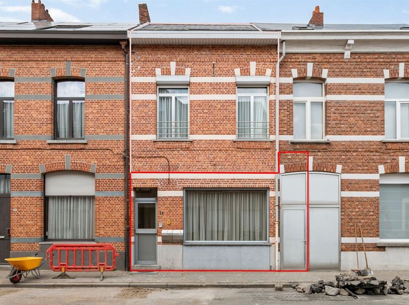 Gelijkvloers appartement met 2 slaapkamers en terras nabij het centrum van Turnhout<br />
<br />
Ligging: Dit aangename appartement bevindt zich in
