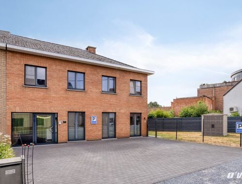                                         Eengezinswoning te koop in Steenokkerzeel, € 449.000
