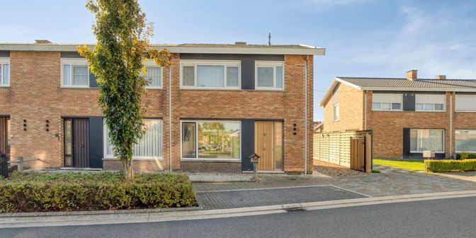 Huis te koop in Nobelstraat 8, 9800 Deinze