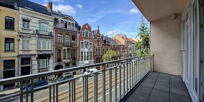 Appartement te huur in Brugmannlaan 198, 1180 Ukkel