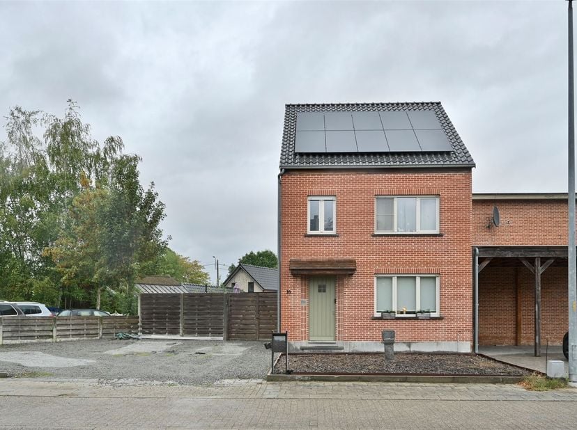 Huis te koop in Heibergstraat 10,
                    2222 Itegem