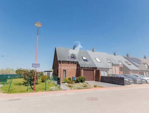                                         Maison à vendre à Haine-Saint-Paul, € 299.000
