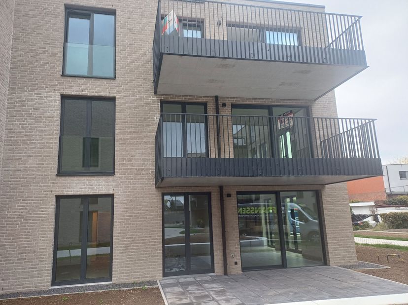 Appartement te huur in Saxbylaan 17 bus 7,
                    3910 Neerpelt