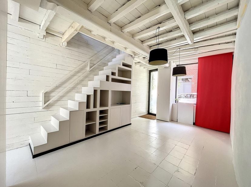 Huis te huur in Tinnenpotstraat 32,
                    9000 Gent