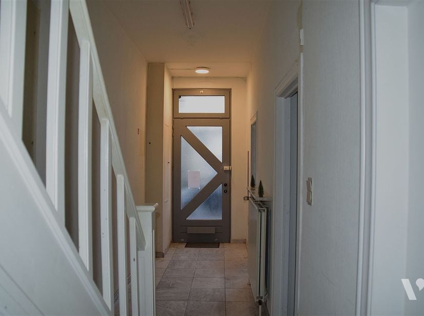 Dans l'un des quartiers les plus recherchés de Hasselt, cette maison de ville exceptionnelle est mise en vente. Les propriétés de cette taille, de cet