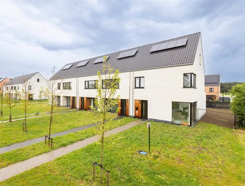                                         Eengezinswoning te koop in Meerhout, € 316.000
