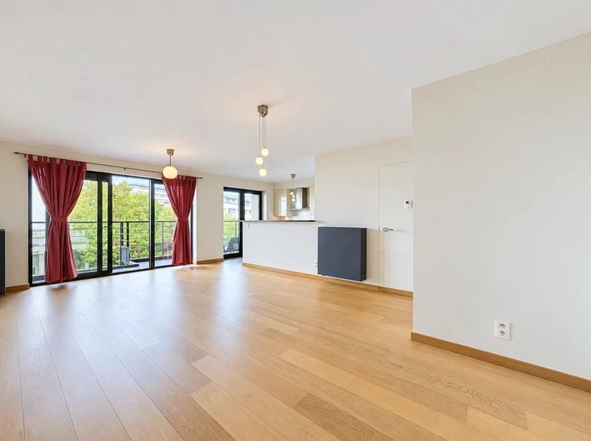 Appartement te huur in bte. 8,
                    1200 Sint-Lambrechts-Woluwe