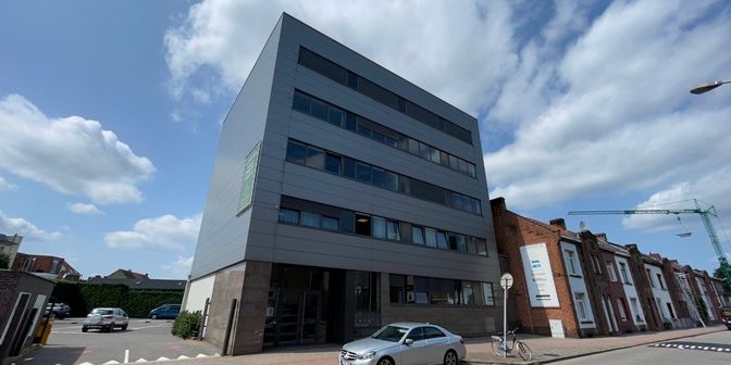 Bedrijfsvastgoed te huur in Terlindenhofstraat 36 - v2, 2170 Merksem