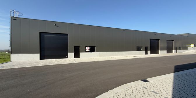 Bedrijfsvastgoed te koop in Deinsesteenweg 121, 8700 Tielt