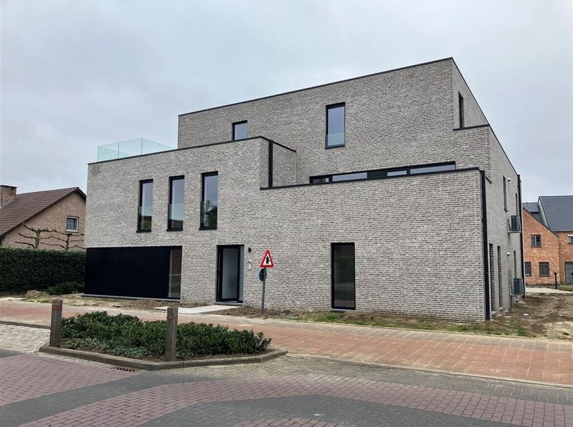 Luxueux appartement BEN- de 2 chambres à coucher à Zoerle-Parwijs<br />
Situation : Quartier très calme, mais il y a de nombreuses facilités à faire à