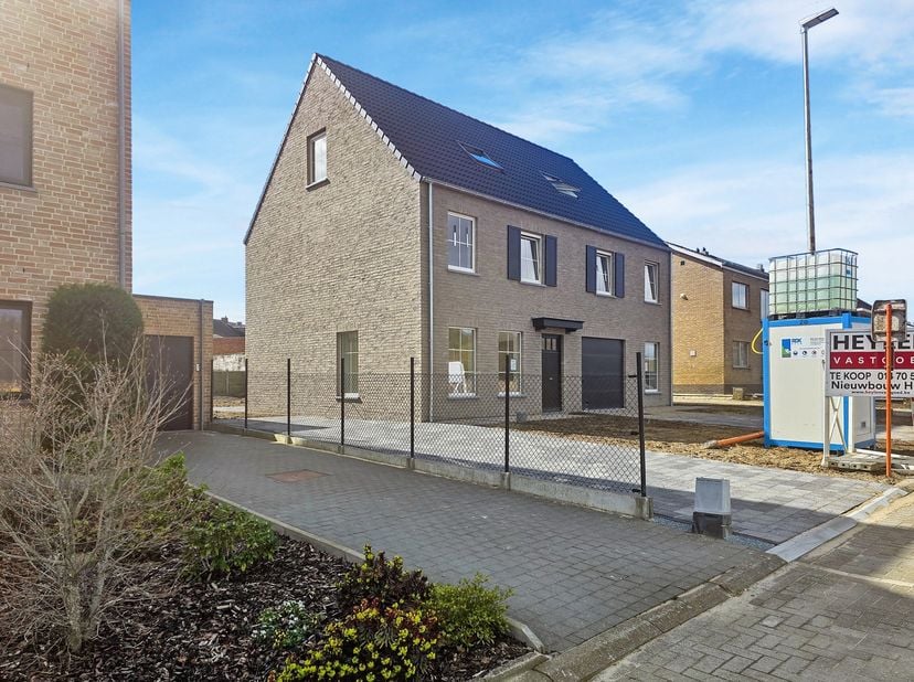 Huis te koop
                    in 2280 Grobbendonk