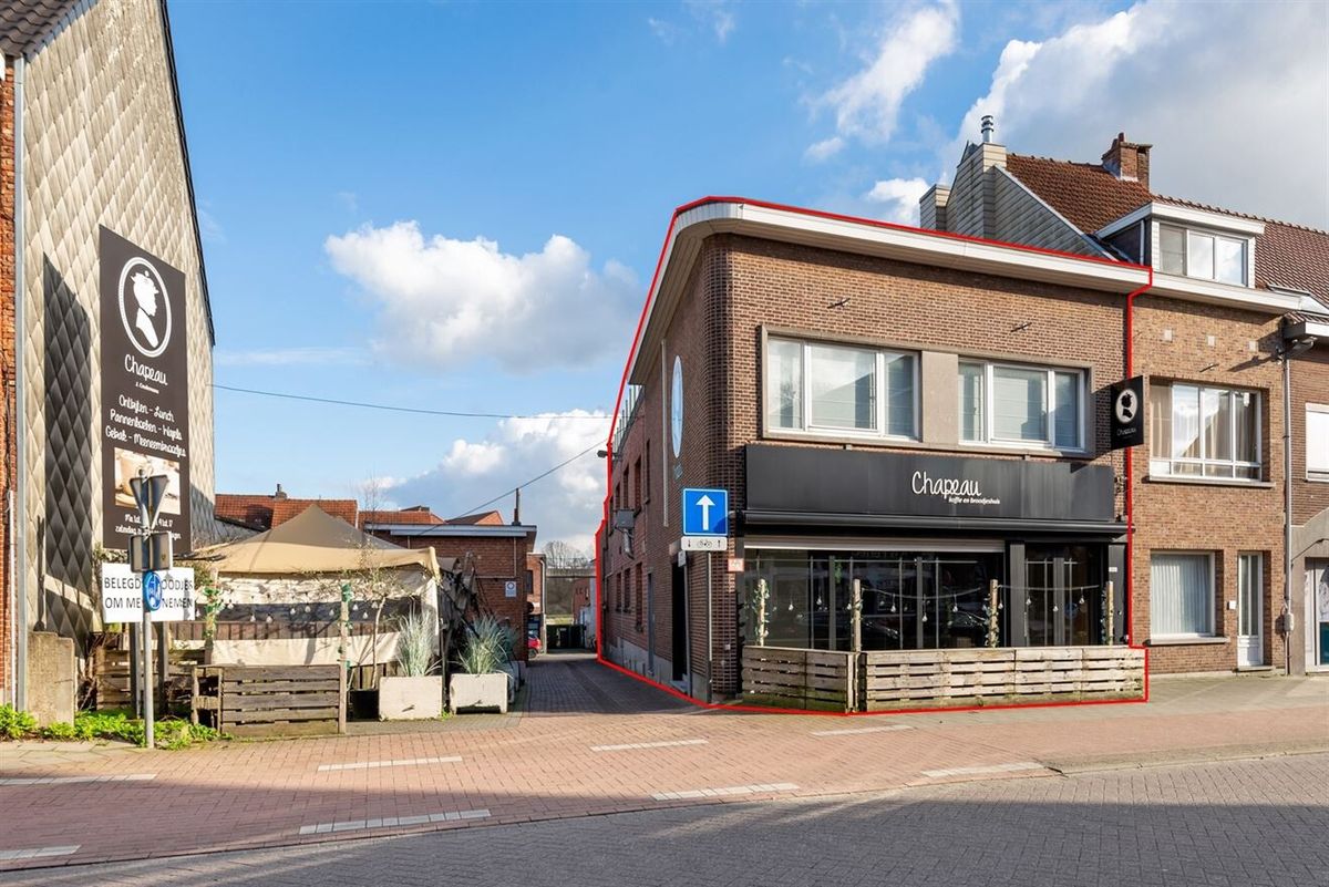 Handelspand met woonst te koop