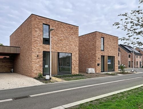                                         Maison à louer à Maaseik, € 1.450
