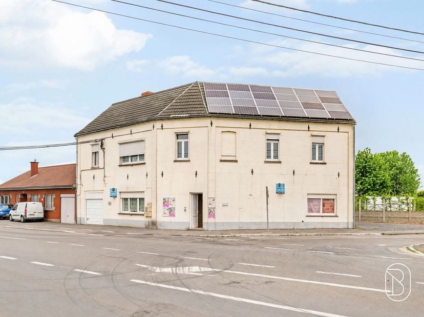 Appartement te koop in Chaussée de Douai 964,
                    7504 Froidmont