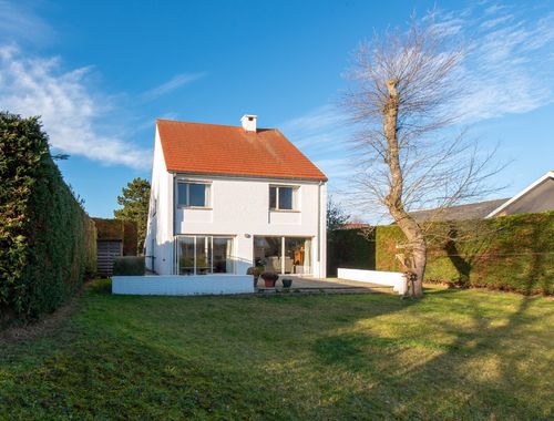                                         Villa à vendre à Sint-Idesbald, € 725.000
