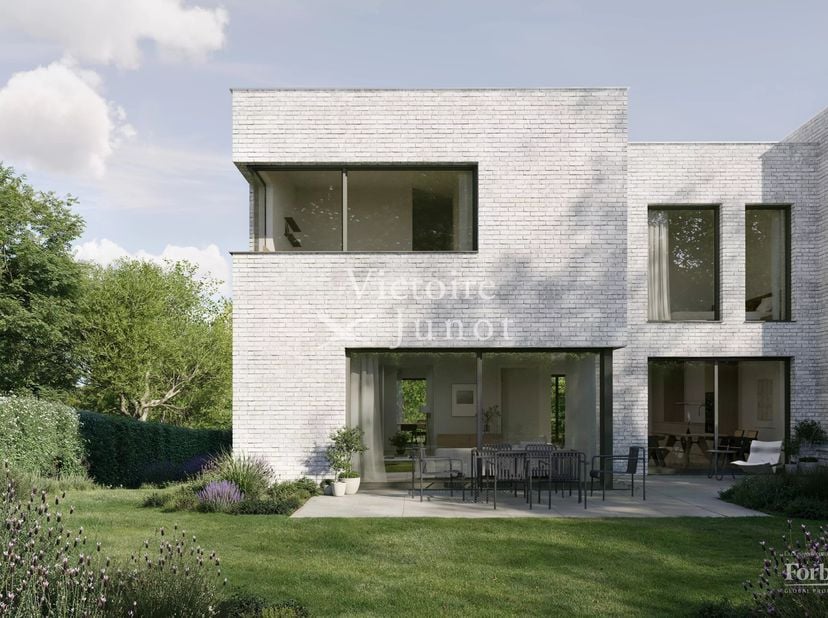 Ideaal gelegen te Woluwe-Saint-Pierre, in het hart van de zeer gewilde wijk Chant dOiseau, staat deze prachtige nieuwe passieve woning met drie gevels