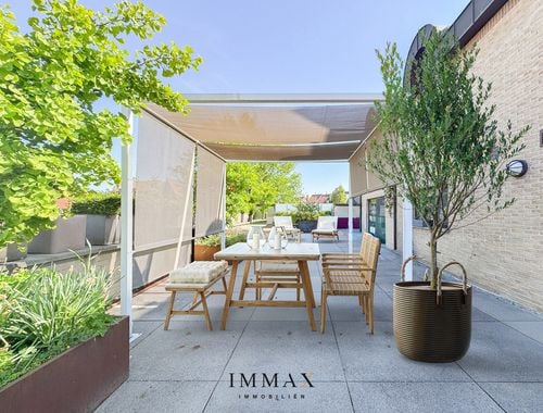                                         Triplex à vendre à Assebroek, € 585.000
