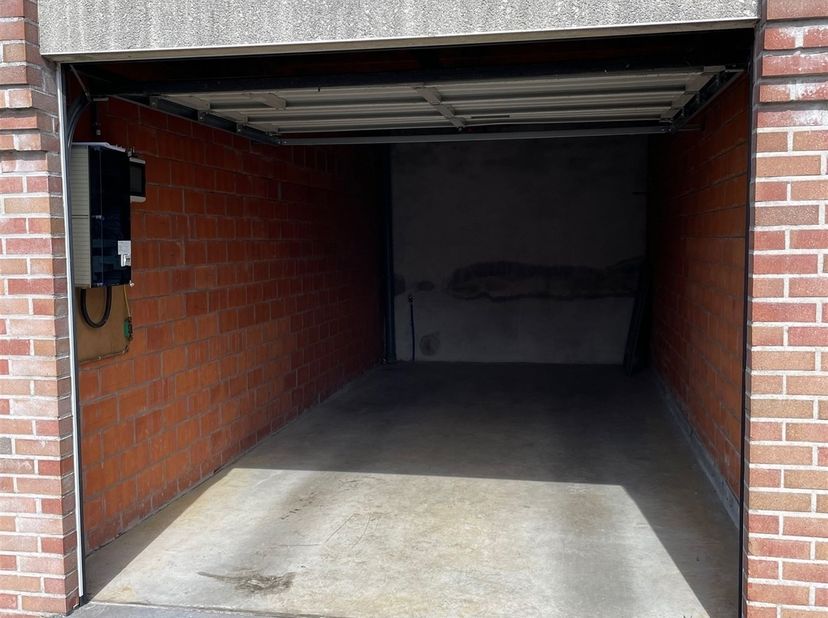 Garage à louer
                    à 8900 Ieper