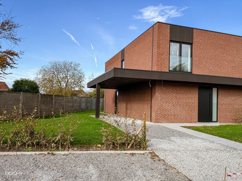Huis te koop in Guido Gezellestraat 51,
                    8710 Ooigem