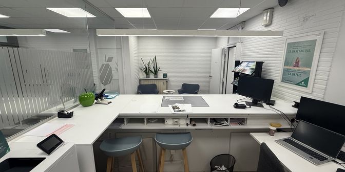 Bien professionnel à louer à Chau. de Roodebeek 243, 1200 Woluwe-Saint-Lambert