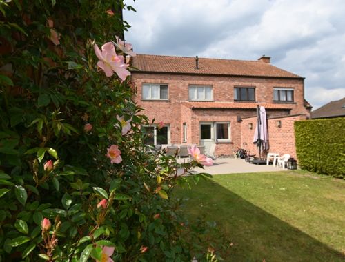                                         Maison à vendre à De Pinte, € 549.000

