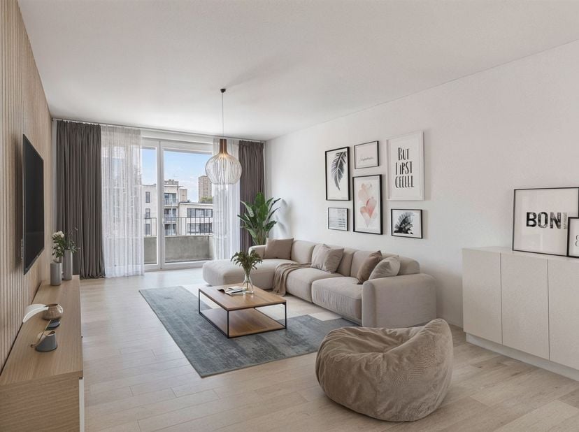 Op de tweede verdieping van een modern gebouw met lift vind je dit prachtige nieuwbouwappartement waar jij de allereerste bewoner wordt. Dit apparteme