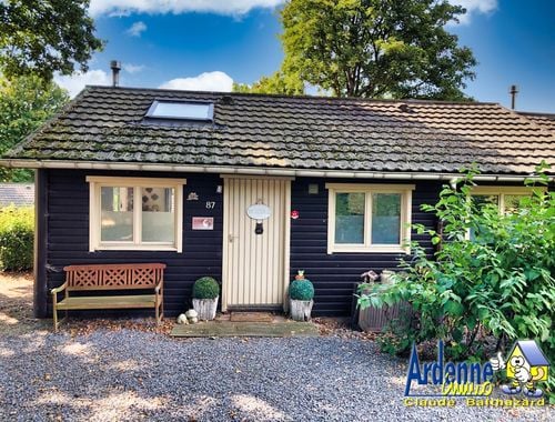                                         Chalet à vendre à Hodister, € 129.000
