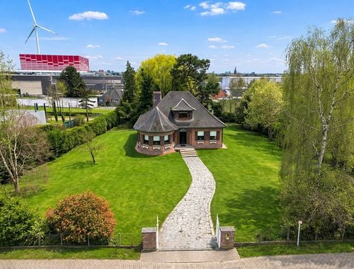                                         Villa te koop in Roeselare, € 375.000
