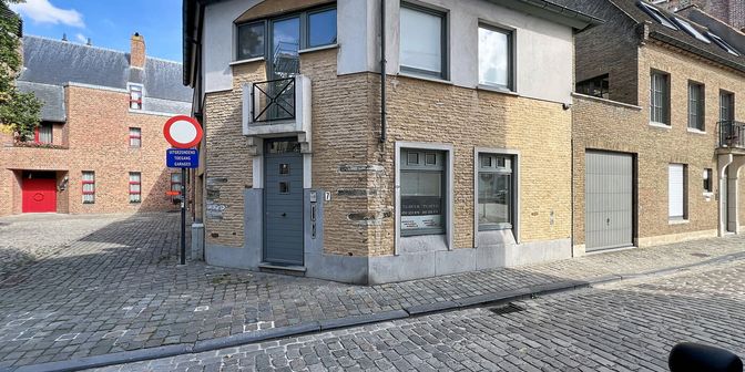 Appartement te huur in Woensdagmarkt  7, 8000 Brugge