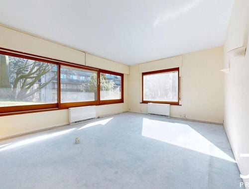                                         Kantoor te koop in Ukkel, € 390.000

