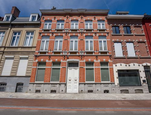                                        Herenwoning te koop in Ronse, € 1.245.000
