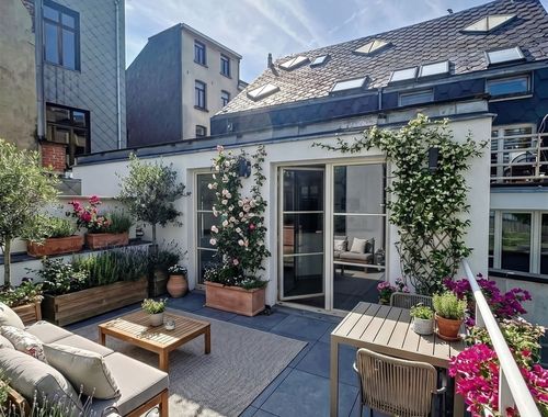                                         Appartement te huur in Sint-Gillis, € 1.450

