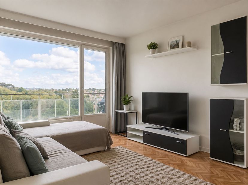 Appartement te koop in ,
                    1180 Ukkel