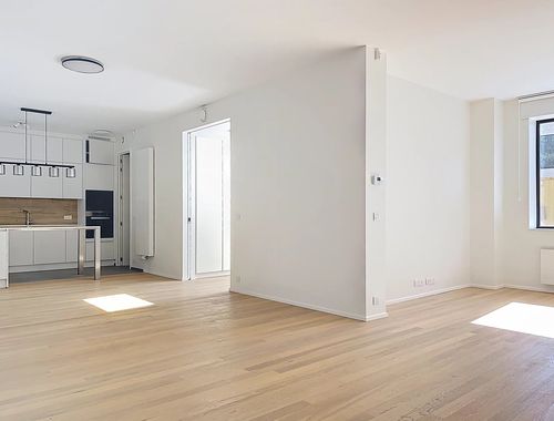                                         Woning te huur in Ukkel, € 3.375
