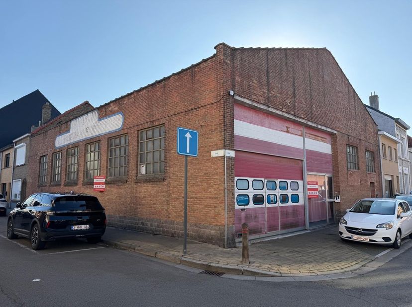 Bedrijfsvastgoed te koop in Zijdstraat 4+,
                    8450 Bredene