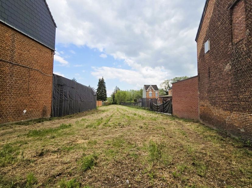 Terrain à vendre
                    à 2221 Booischot