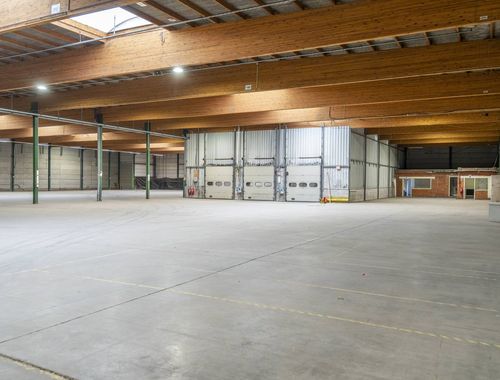                             Bâtiment d’entreprise à louer à Beveren-Leie
