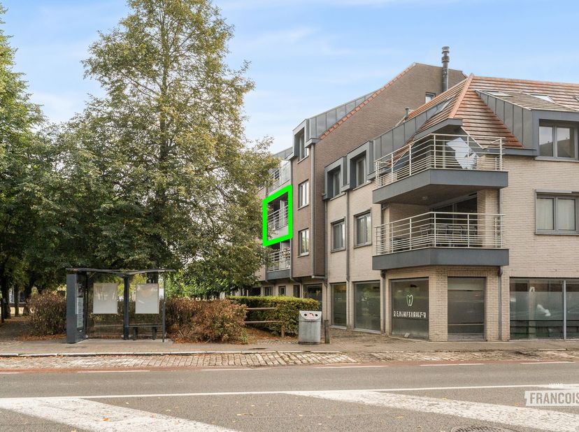 Dit recente appartement situeert zich op een vlot bereikbare locatie te Uitkerke nabij het centrum van Blankenberge. Alle voorname supermarkten, openb