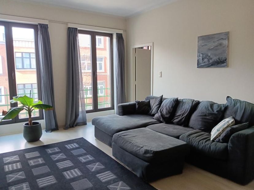 Appartement à louer
                    à 2018 Antwerpen